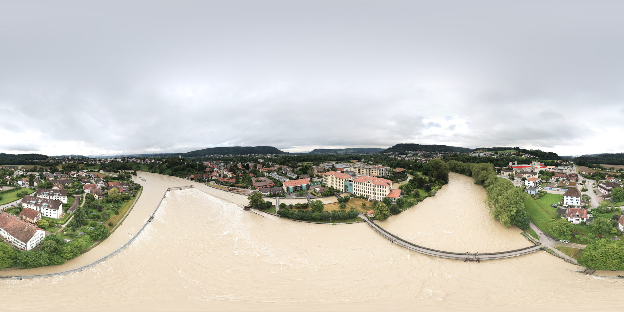 Fussgängerbrücke Reuss Unterwindisch