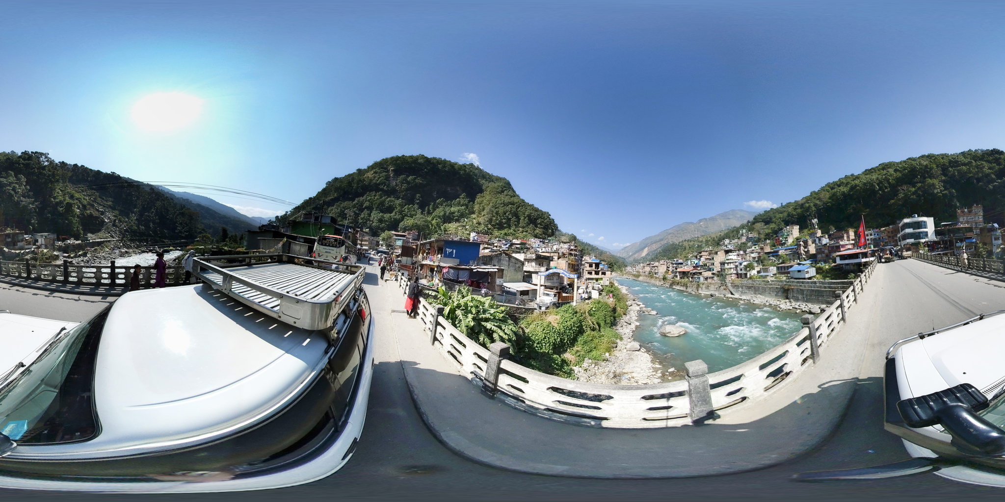 Brücke über den Koshi in Bahrabise